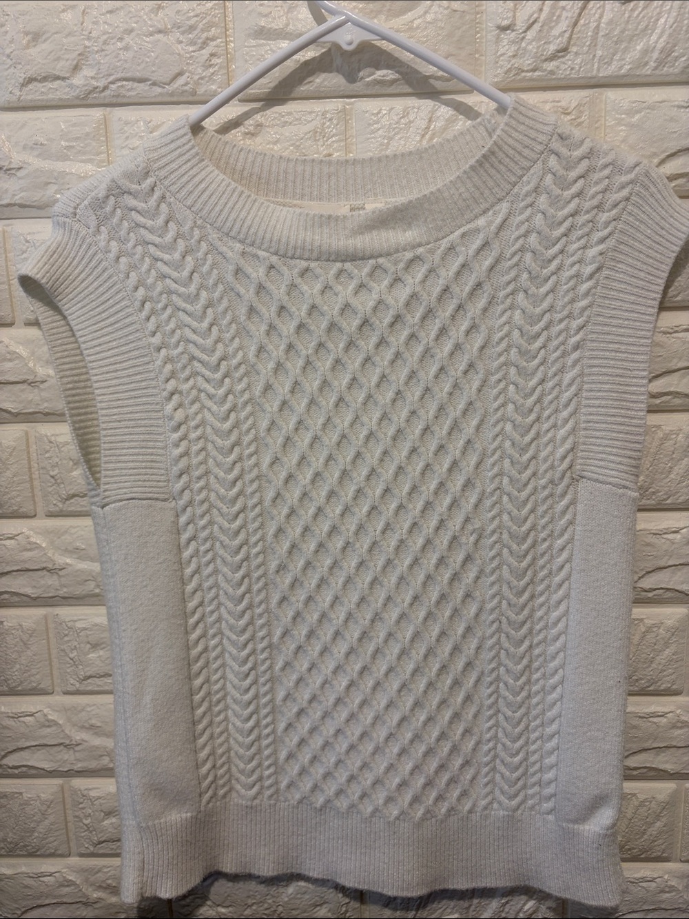 Cyrus Cable Knit Sleeveless Sweater